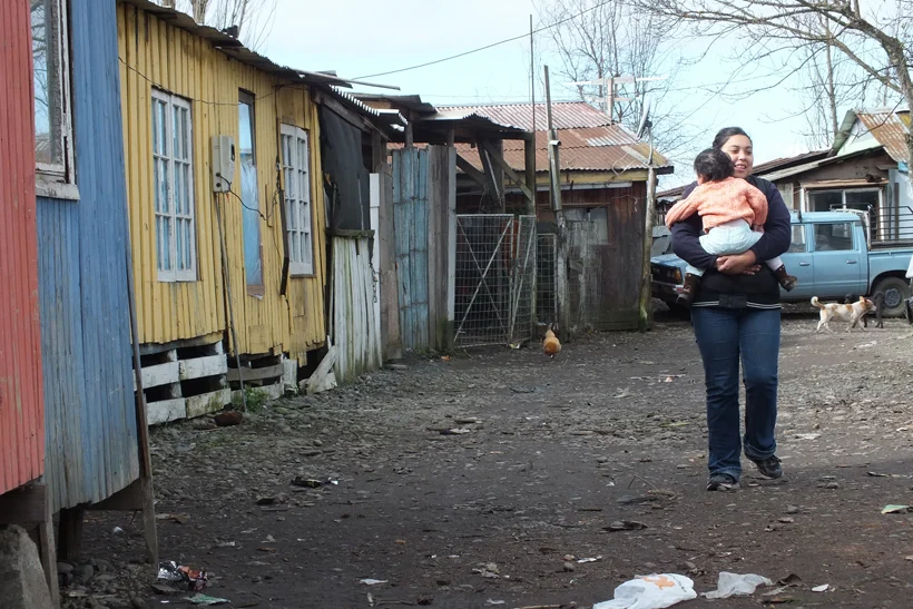 Más de 300 familias siguen viviendo en campamentos en Ñuble